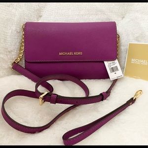 Michael Kors Jetset Crossbody/Wristlet Combo